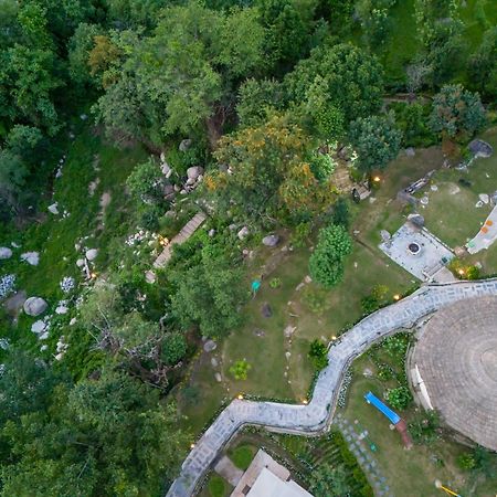 Dev Bhoomi Farms & Cottages دارامشالا المظهر الخارجي الصورة