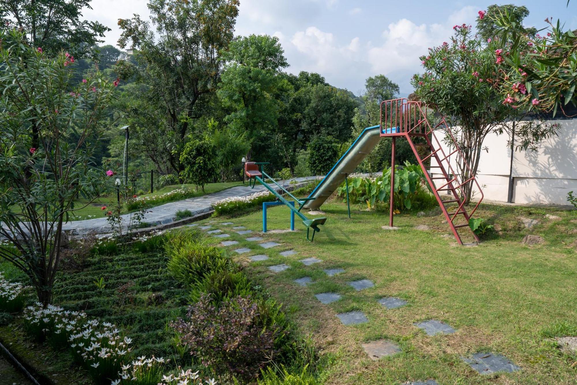 Dev Bhoomi Farms & Cottages دارامشالا المظهر الخارجي الصورة