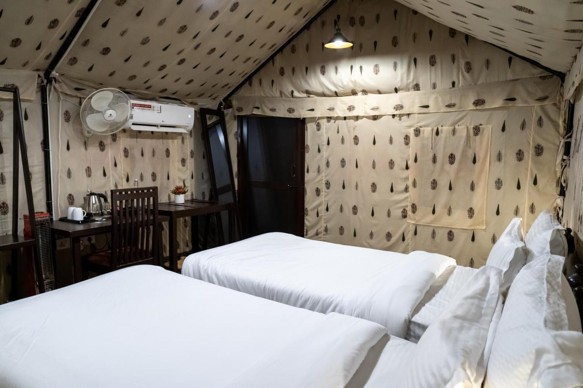 Dev Bhoomi Farms & Cottages دارامشالا المظهر الخارجي الصورة